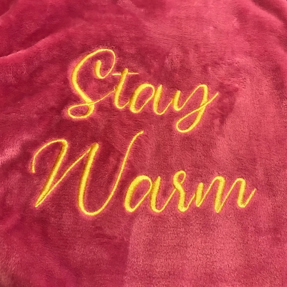 Fluffy! Secret Treasures long sleeved pink crewneck “stay warm” sweatshirt (L) - Picture 6 of 15